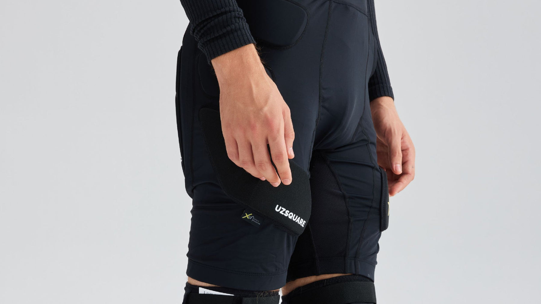 Why Every Snowboarder and Skier Needs a Hip Protector: Ride with Confidence