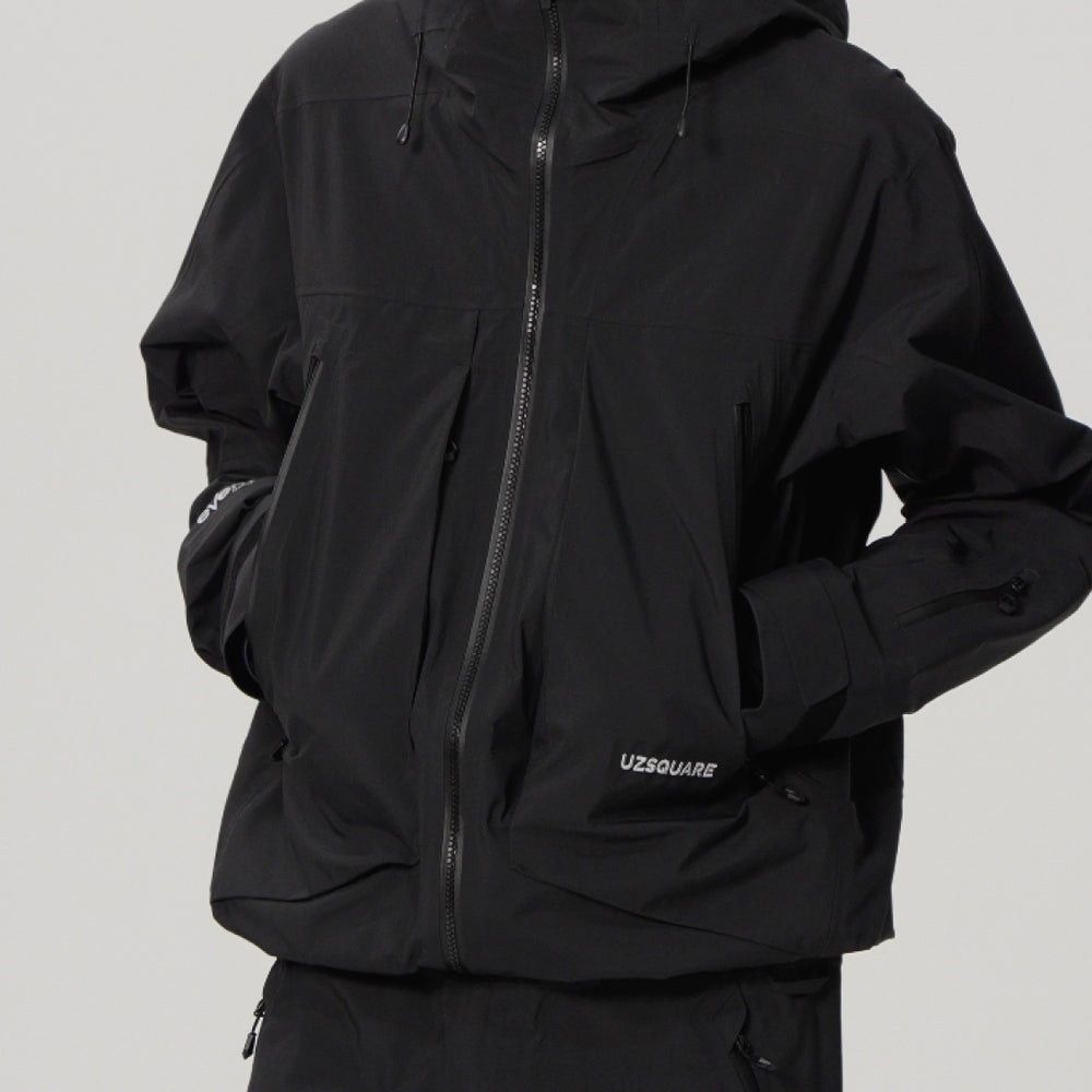Two Large Side Pockets