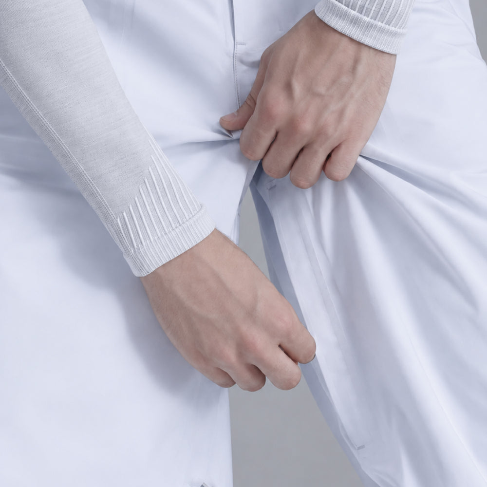 Exterior Thigh Vent Zippers
