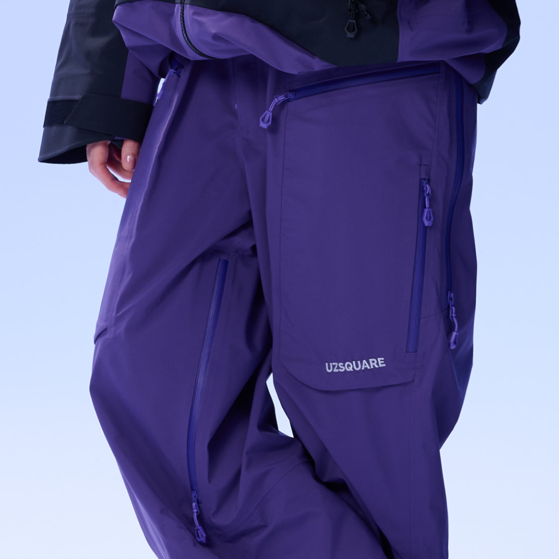 Concealed Leg Pockets