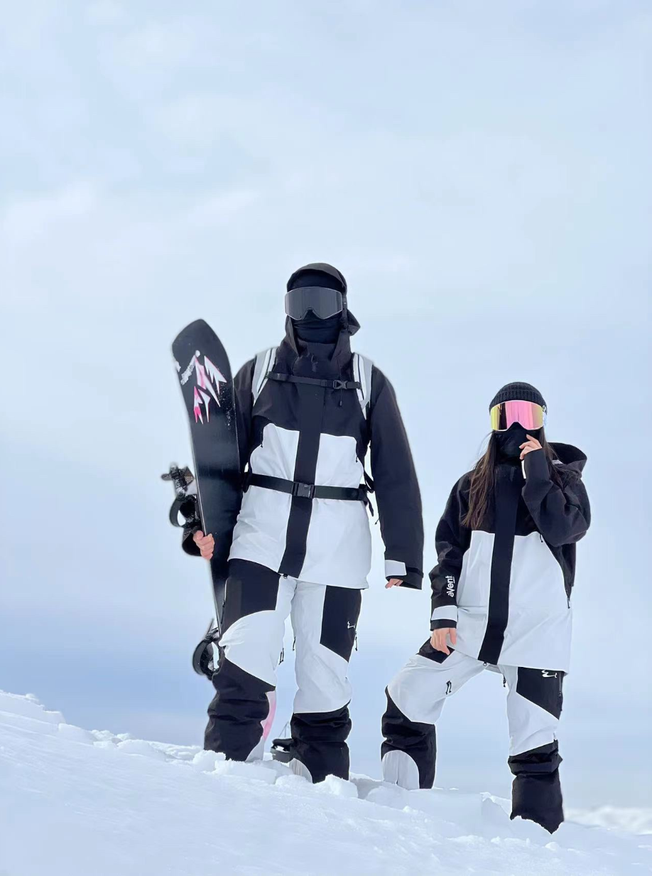 Women‘s Classic Waterproof 3L Snowboard Bib Pants