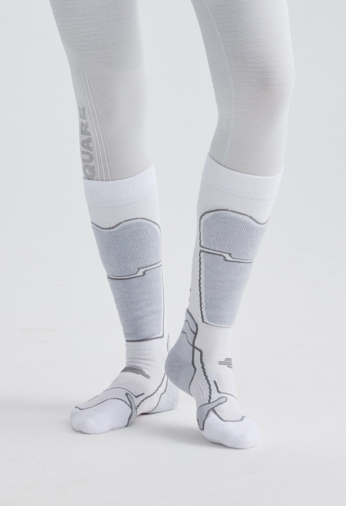 Performance Ski & Snowboard Socks in White