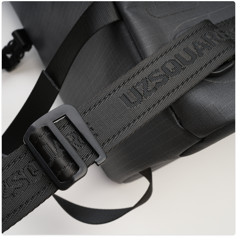 UZSQUARE Square Backpack for Skiing & Snowboarding